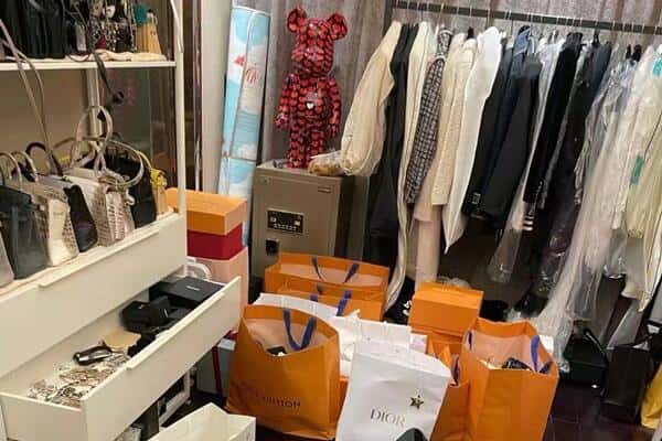 瑞昌市回收一线品牌衣服